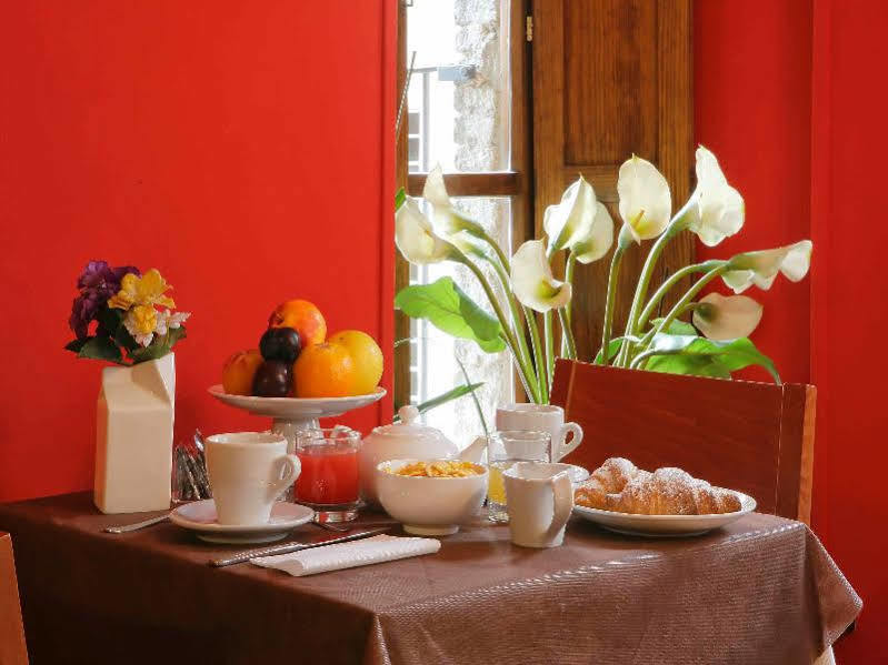 Hotel Properzio Assisi Eksteriør bilde