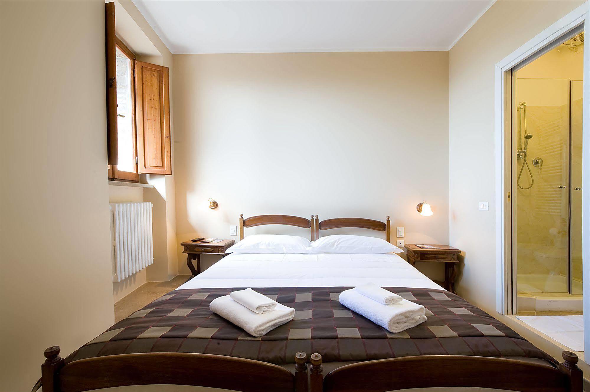 Hotel Properzio Assisi Eksteriør bilde