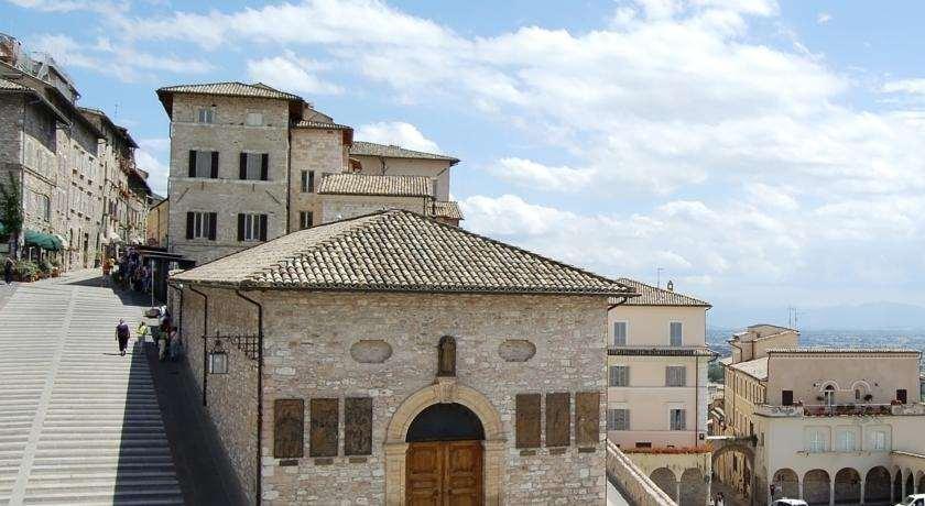 Hotel Properzio Assisi Eksteriør bilde